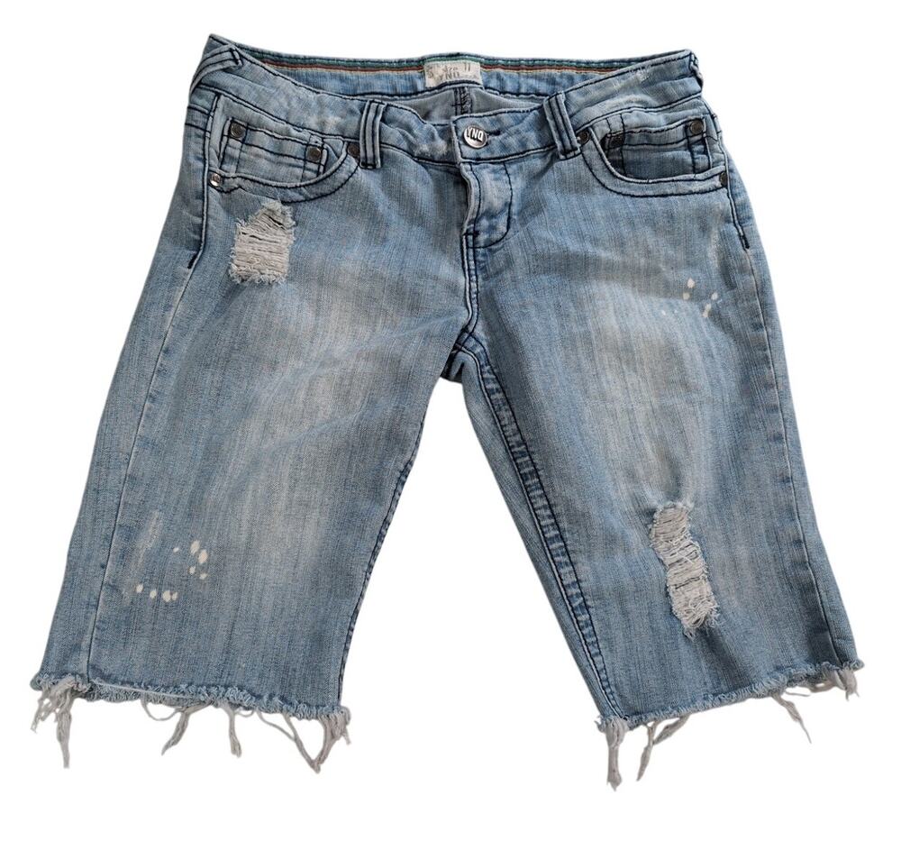 Y2K YNQ Distressed Denim Bermuda Shorts Womens Sz 11 Cutoff Raw Hem Ripped